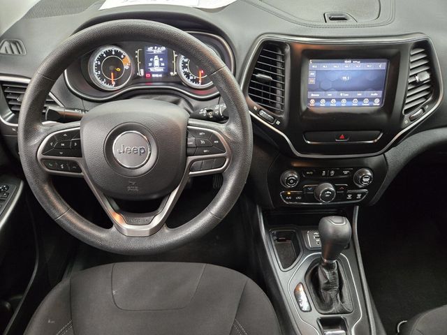 2019 Jeep Cherokee Latitude FWD - 22929307 - 9