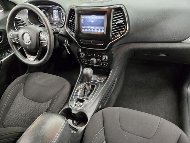 2019 Jeep Cherokee Latitude FWD - 22929307 - 13