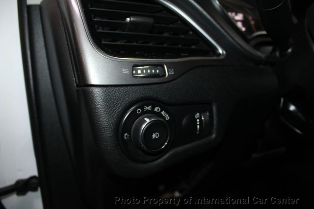 2019 Jeep Cherokee Latitude FWD - 22939710 - 12