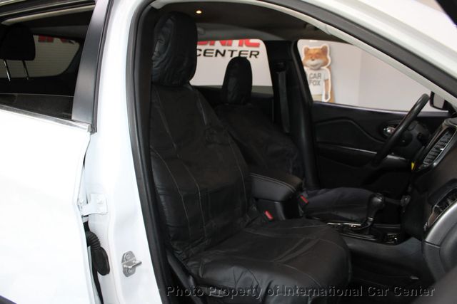 2019 Jeep Cherokee Latitude FWD - 22939710 - 28