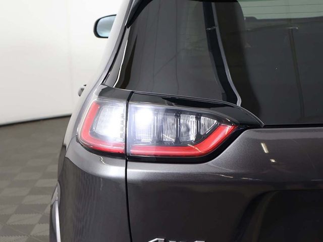 2019 Jeep Cherokee Overland 4x4 - 22935328 - 17