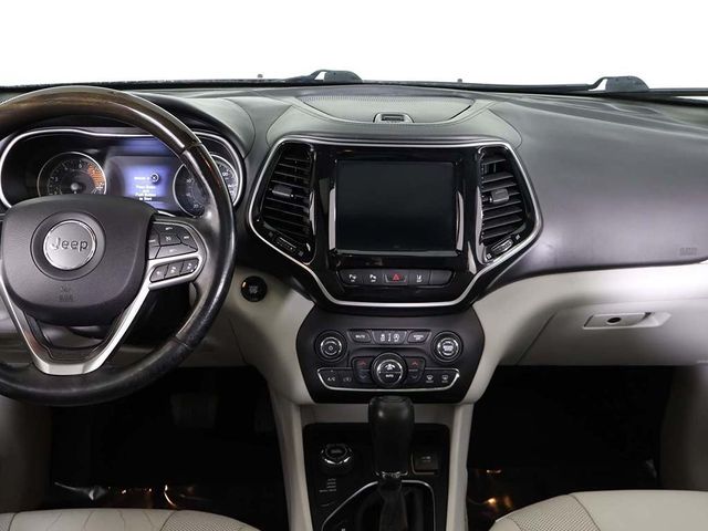 2019 Jeep Cherokee Overland 4x4 - 22935328 - 38