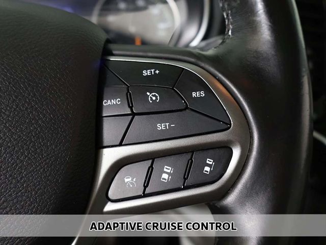 2019 Jeep Cherokee Overland 4x4 - 22935328 - 4