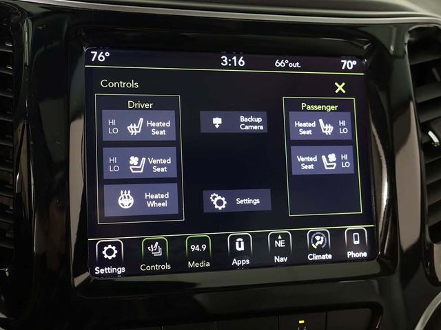 2019 Jeep Cherokee Overland 4x4 - 22935328 - 49