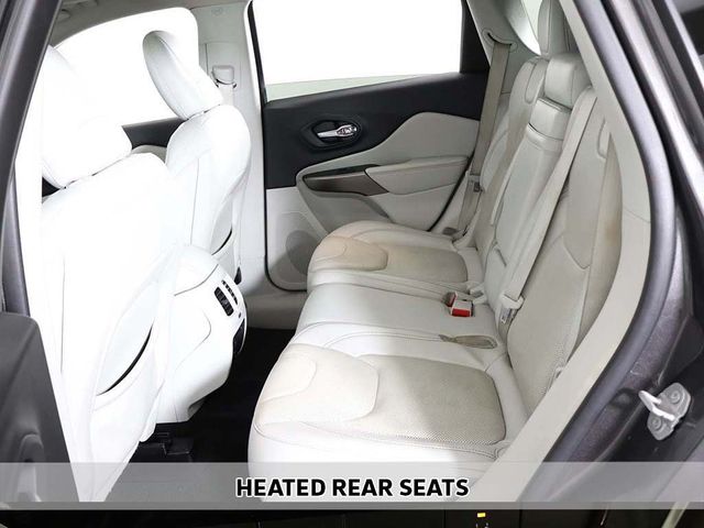 2019 Jeep Cherokee Overland 4x4 - 22935328 - 8