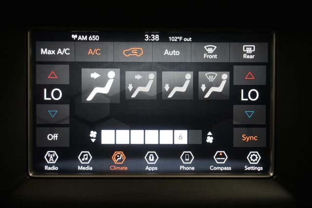 2019 Jeep Grand Cherokee Laredo E 4x2 - 22914294 - 18