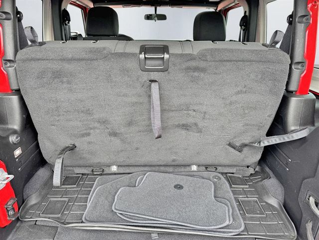 2019 Jeep Wrangler Sport 4WD - 22862668 - 17