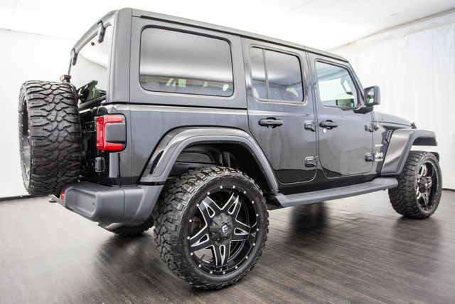 2019 Jeep Wrangler Unlimited Sahara 4x4 - 22167174 - 29