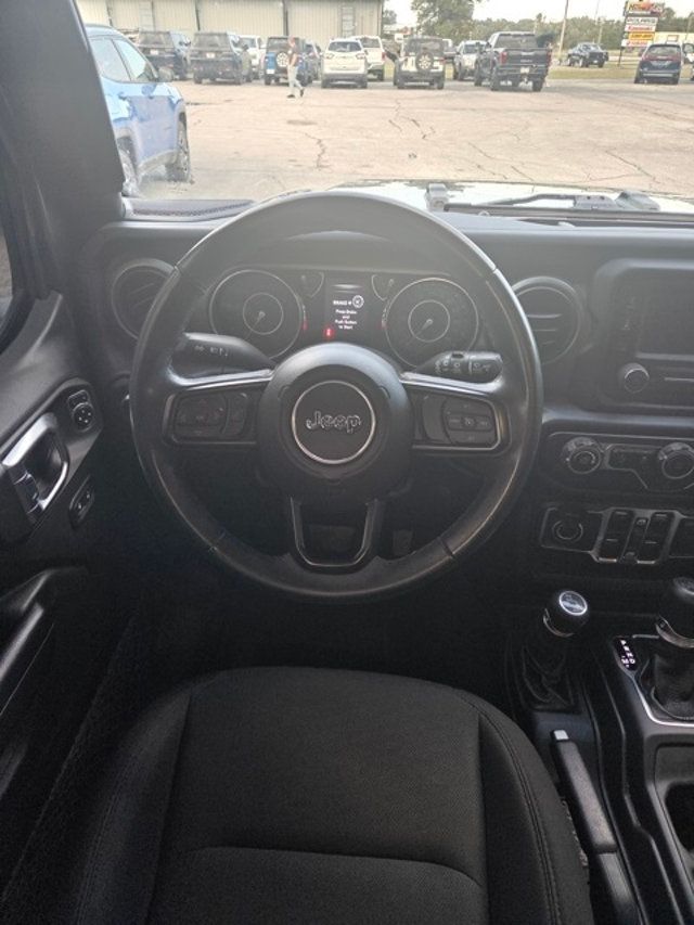 2019 Jeep Wrangler Unlimited Sport S 4x4 - 22930337 - 11