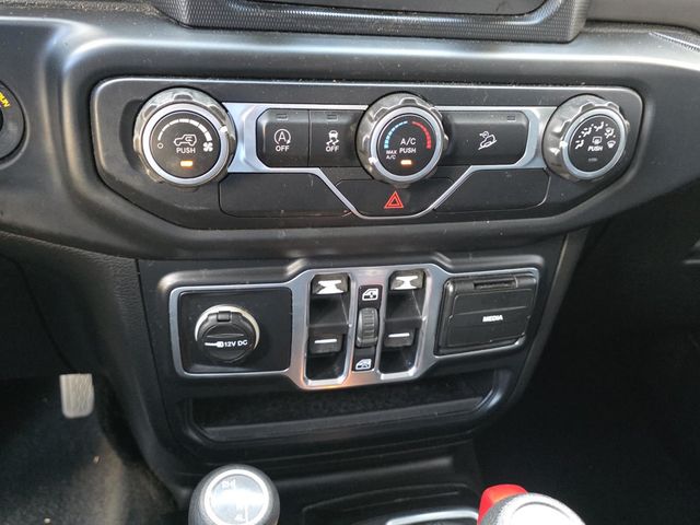 2019 Jeep Wrangler Unlimited Unlimited Sport - 22911828 - 16