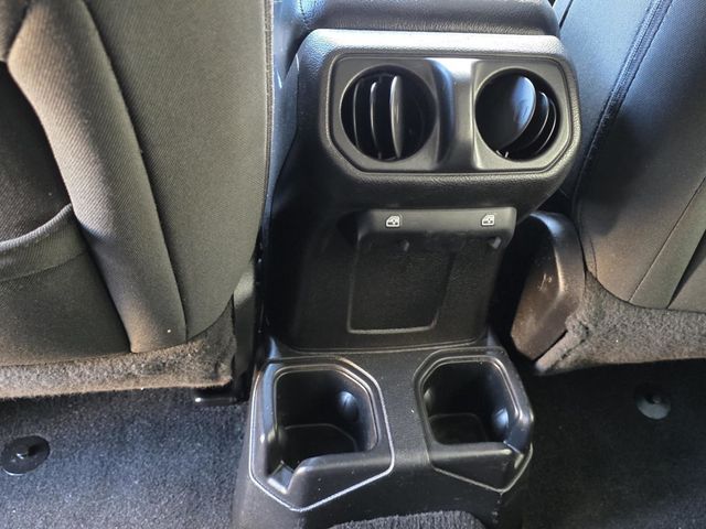 2019 Jeep Wrangler Unlimited Unlimited Sport - 22911828 - 8