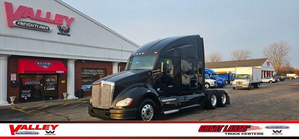 2019 KENWORTH T680 - Image 1