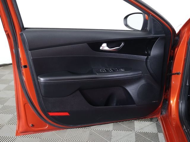 2019 Kia Forte EX IVT - 22916382 - 24