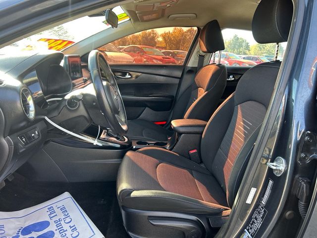 2019 Kia Forte S IVT - 22935667 - 15