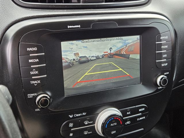 2019 Kia Soul + Automatic - 22930567 - 19