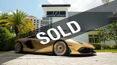 2019 Lamborghini Aventador - ZHWUM6ZD6KLA08713