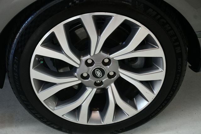 2019 Land Rover Range Rover V8 Supercharged SWB - 22932006 - 17