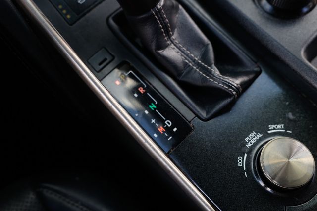2019 Lexus IS IS 300 F SPORT RWD - 22895470 - 40