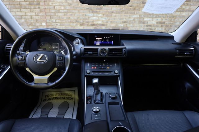 2019 Lexus IS IS 300 RWD - 22878504 - 29