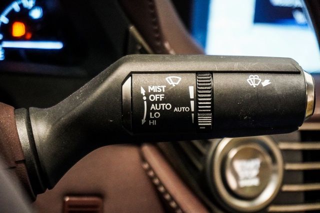 2019 Lexus LS LS 500 AWD - 22886156 - 34