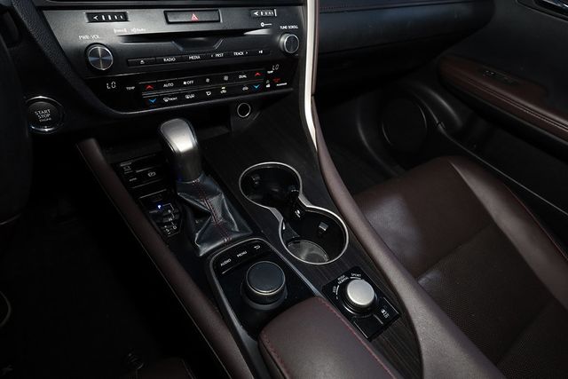 2019 LEXUS RX RX 350 FWD - 22935015 - 32