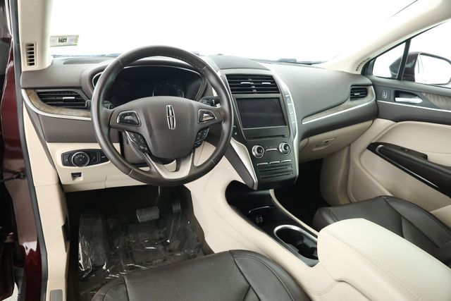 2019 Lincoln MKC Reserve AWD with Technology Package & 2.3L Turbocharged Engine - 22925961 - 10