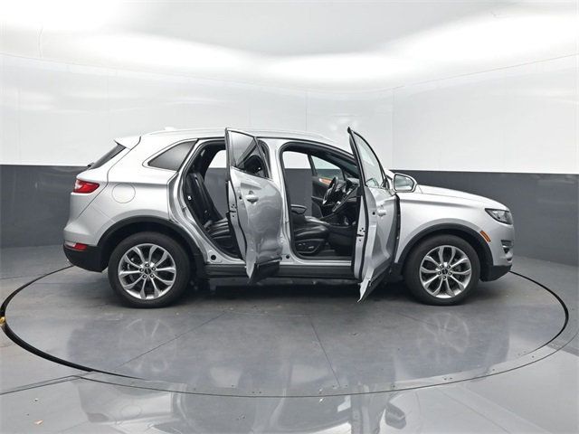 2019 Lincoln MKC Select FWD - 22921004 - 37