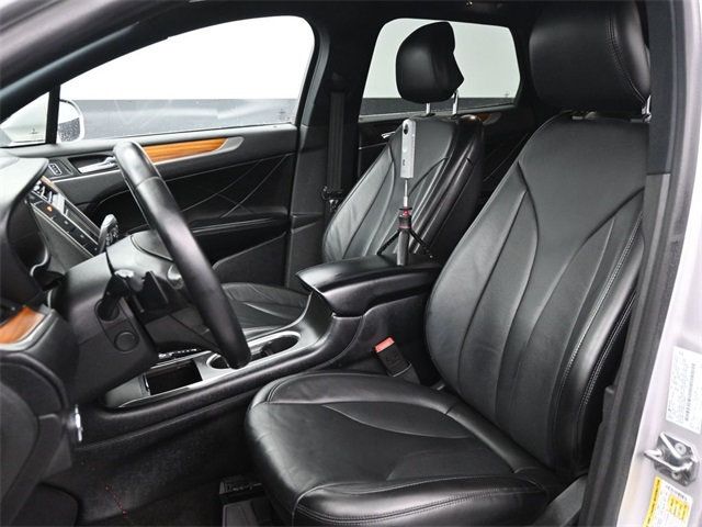 2019 Lincoln MKC Select FWD - 22921004 - 5