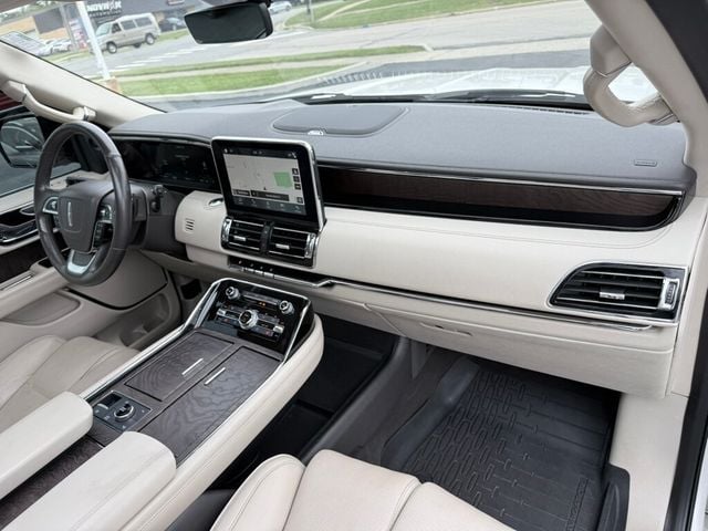 2019 Lincoln Navigator Reserve 4x4 - 22909961 - 10