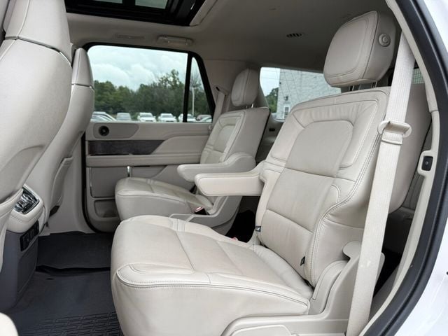 2019 Lincoln Navigator Reserve 4x4 - 22909961 - 18
