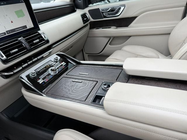 2019 Lincoln Navigator Reserve 4x4 - 22909961 - 27
