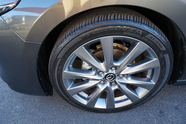 2019 Mazda Mazda3 4-Door MAZDA3 PREFERRED, PREMIUM WHEELS, PUSH BUTTON START, BACKUP CAM - 22933570 - 10