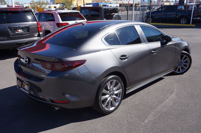 2019 Mazda Mazda3 4-Door MAZDA3 PREFERRED, PREMIUM WHEELS, PUSH BUTTON START, BACKUP CAM - 22933570 - 5