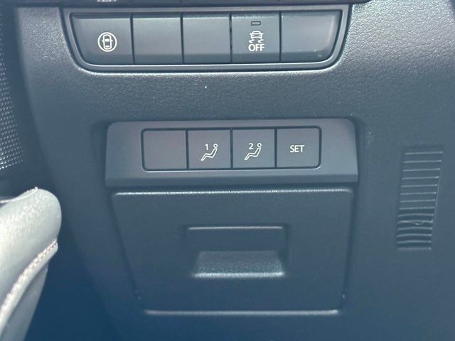 2019 Mazda Mazda3 5-Door AWD Automatic w/Premium Pkg - 22894101 - 33