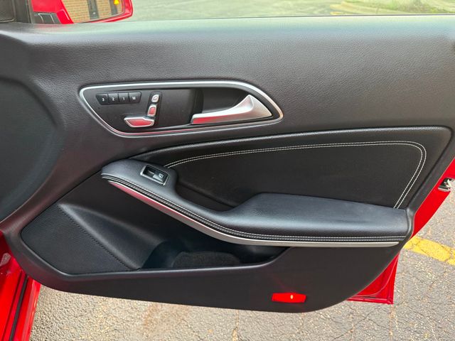 2019 Mercedes-Benz CLA CLA 250 4MATIC Coupe - 22854601 - 30