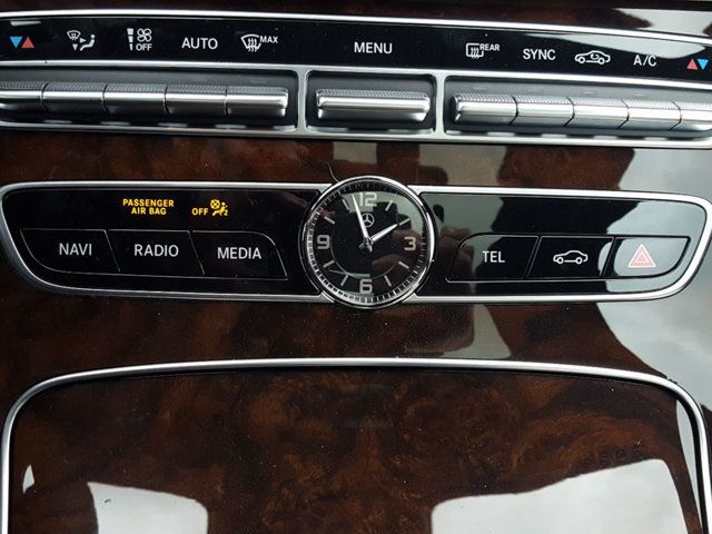 2019 Mercedes-Benz E-Class E 300 4MATIC AMG Line - 18164098 - 26