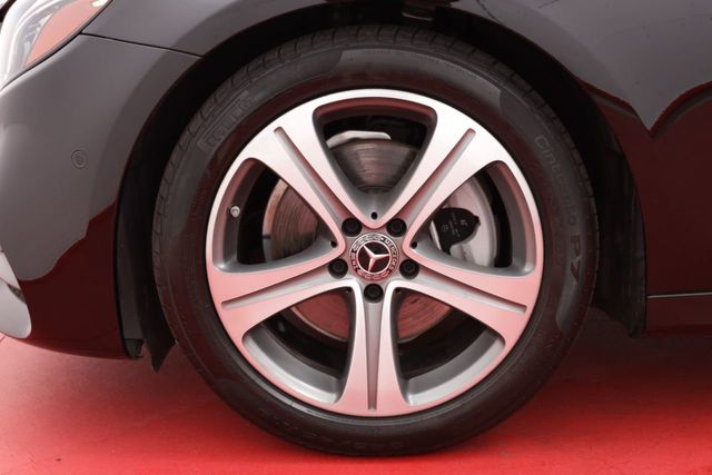2019 Mercedes-Benz E-Class E 300 4MATIC Sedan - 20997236 - 22