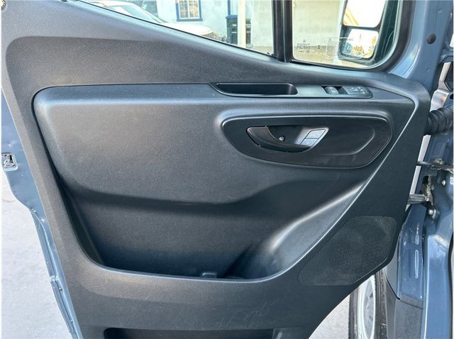 2019 Mercedes-Benz Sprinter 2500 Crew 2500 HIGH ROOF 144" DIESEL BACK UP CAMERA - 22937929 - 9