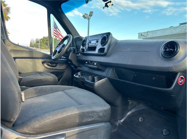 2019 Mercedes-Benz Sprinter 2500 Crew 2500 HIGH ROOF BACK UP CAM 1 OWNER CLEAN - 22930580 - 16