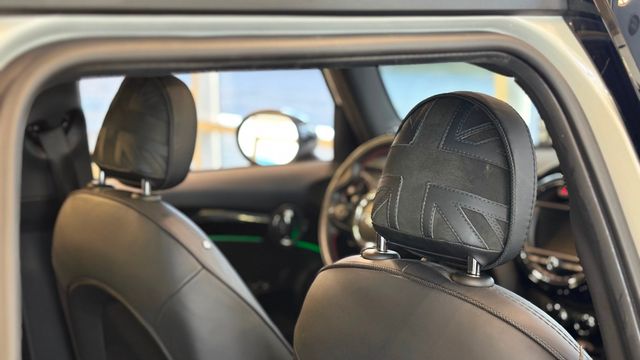 2019 MINI Cooper S Hardtop 4 Door Cooper S FWD - 22931472 - 16