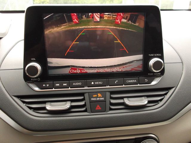 2019 Nissan Altima ONE OWNER  ALL WHEEL DRIVE  APPLE CAR PLAY  8" TOUCH SCREEN - 20603044 - 18