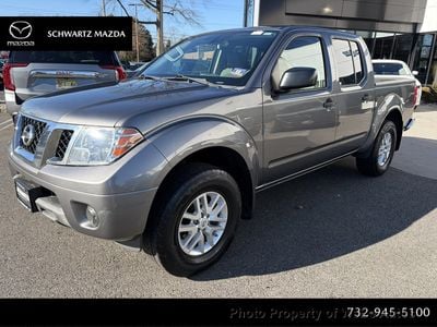 2019 Nissan Frontier SV's photo