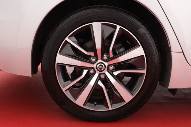 2019 Nissan Maxima  - 20800926 - 24