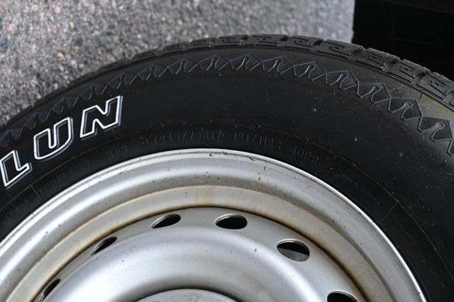 2019 Nissan NV Cargo NV2500 HD High Roof V6 S - 22871115 - 11