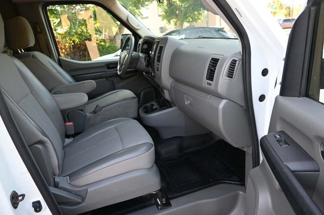 2019 Nissan NV Cargo NV2500 HD High Roof V6 S - 22871115 - 14