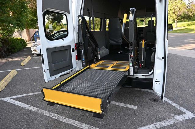 2019 Nissan NV Cargo NV2500 HD High Roof V6 S - 22871115 - 20