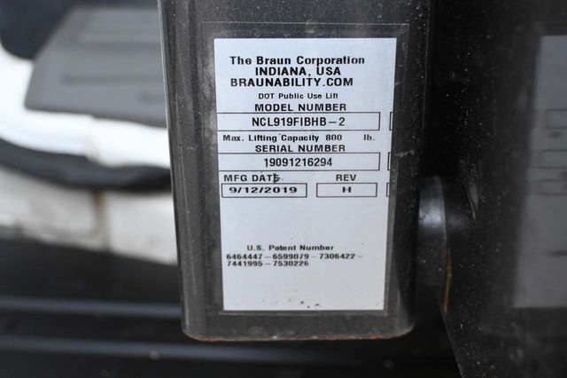 2019 Nissan NV Cargo NV2500 HD High Roof V6 S - 22871115 - 21