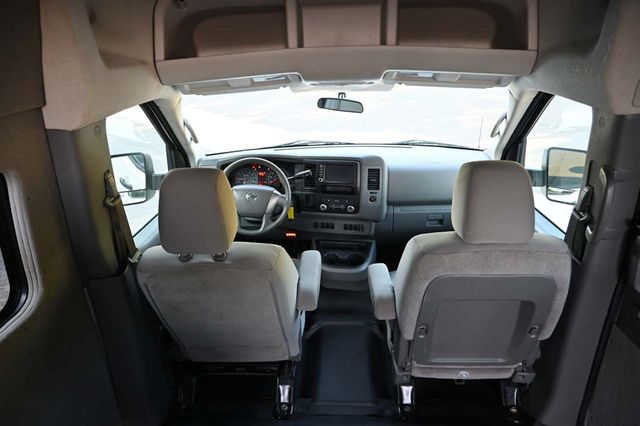 2019 Nissan NV Cargo NV2500 HD High Roof V6 S - 22871115 - 23