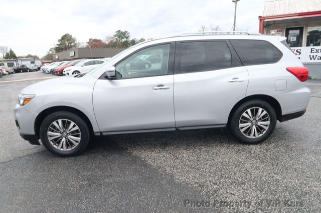 2019 Nissan Pathfinder FWD SV - 22364255 - 2