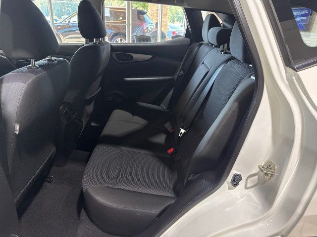 2019 Nissan Rogue Sport FWD S - 22925806 - 19